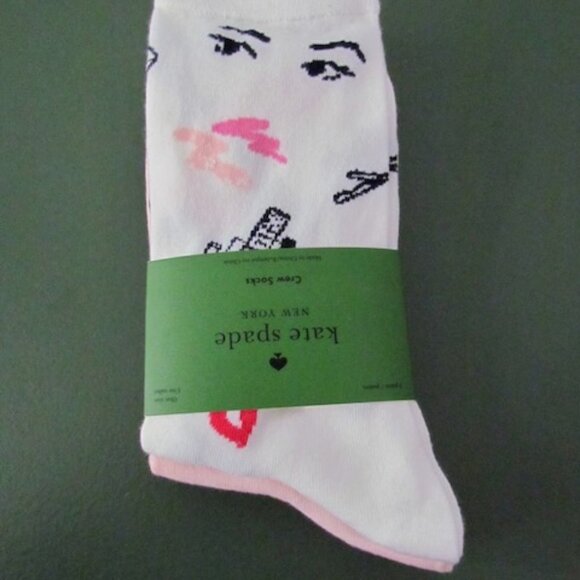 Kate Spade New York Women’s Novelty Crew Socks Lipstick Face Motif 3 pr - Picture 2 of 9